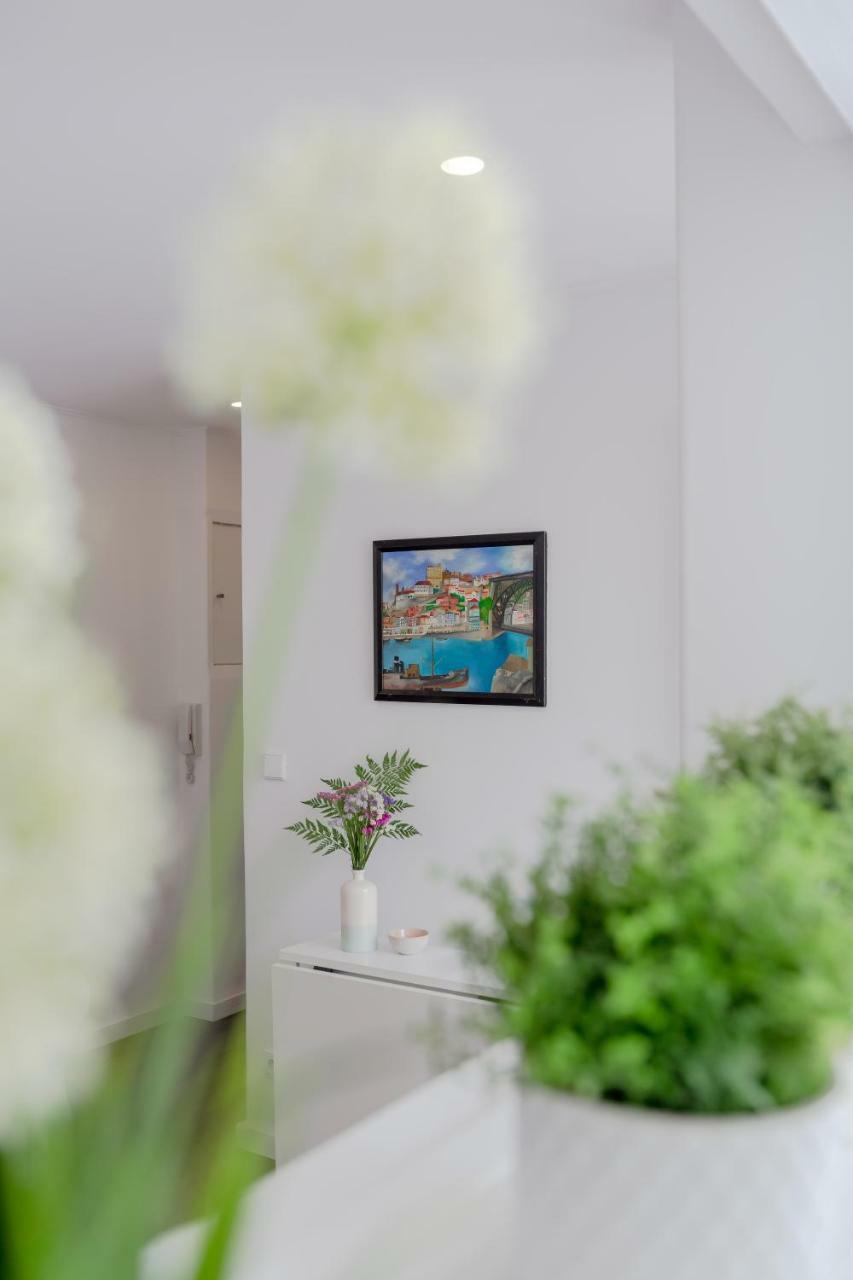 ליסבון Sunny Apartment With Patio, By Timecooler מראה חיצוני תמונה