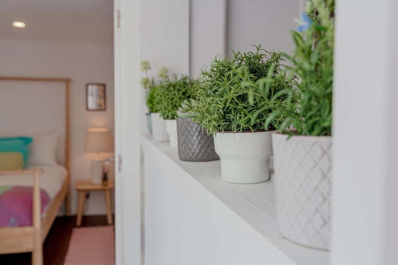 ליסבון Sunny Apartment With Patio, By Timecooler מראה חיצוני תמונה