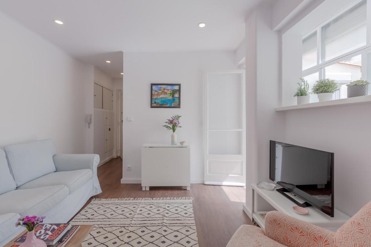 ליסבון Sunny Apartment With Patio, By Timecooler מראה חיצוני תמונה